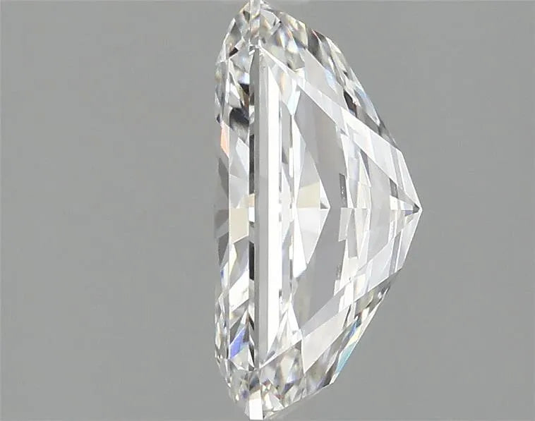 2.84ct Radiant Lab Grown Diamond (Colour F, Clarity VS2, IGI Certified)