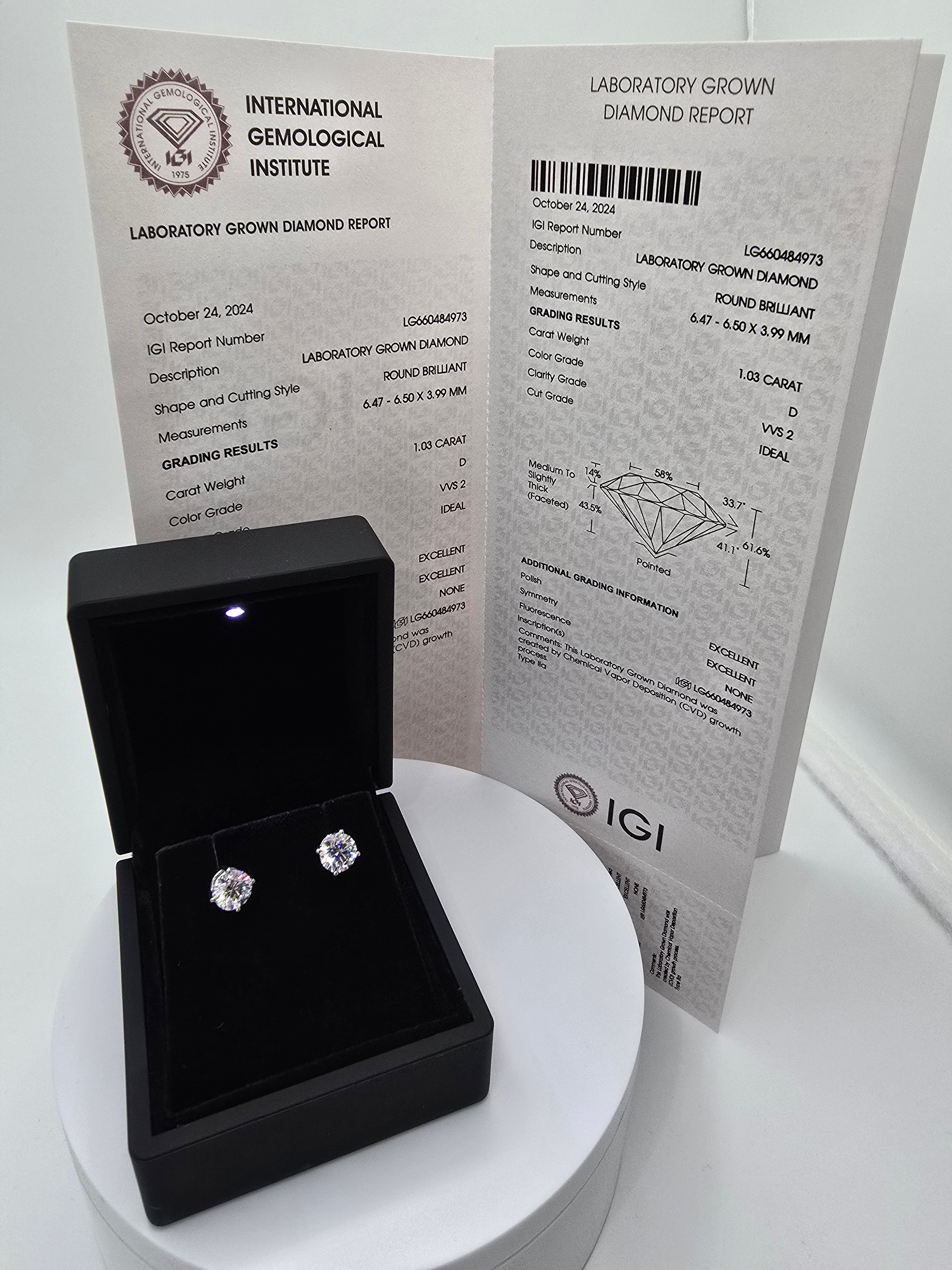 Round (VVS2-D) Lab Grown Diamond IGI Certified Stud Earrings – 1.00ct Total, 14K Gold