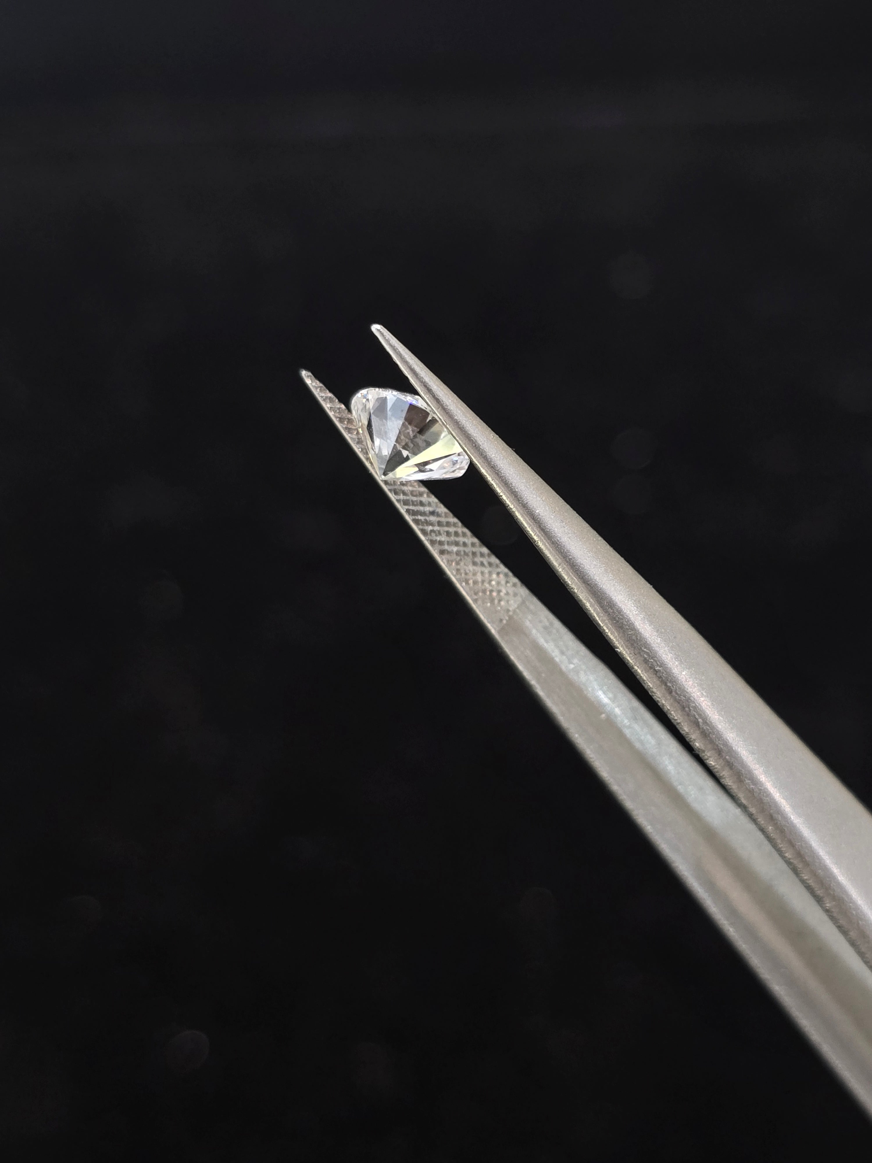 Round (VVS2-D) 1.06ct Lab Grown Diamond – IGI Certified