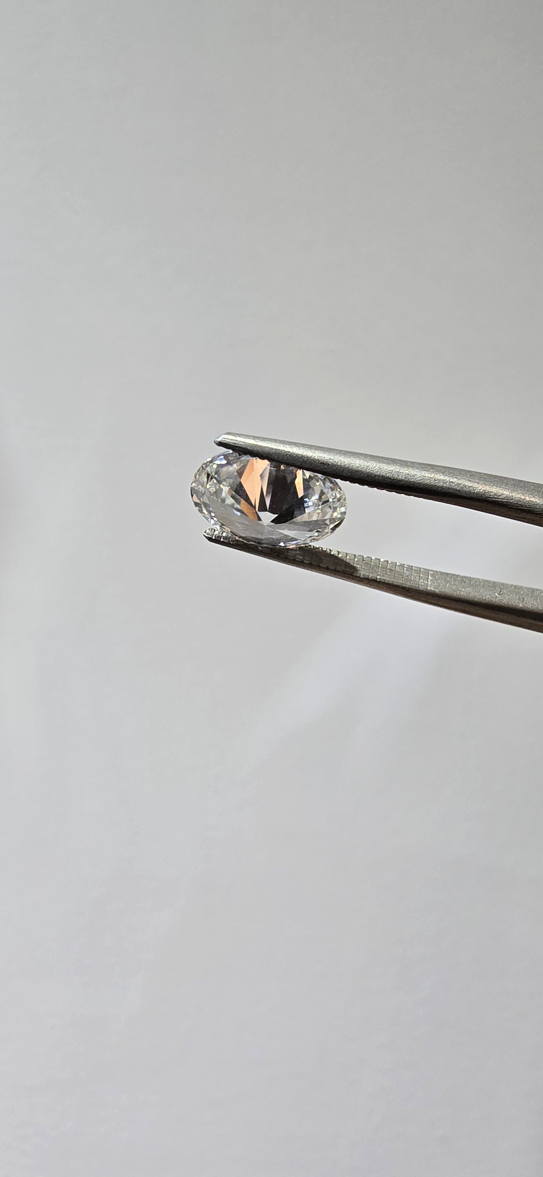Oval (VS1-G) 2.36ct Lab Grown Diamond – IGI Certified