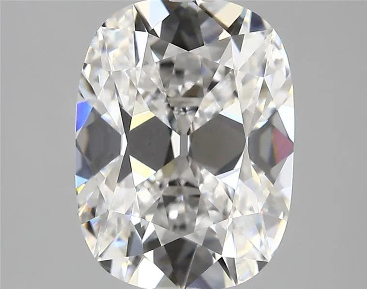 4.02ct Cushion modified Lab Grown Diamond (Colour D, Clarity VVS2, IGI Certified)