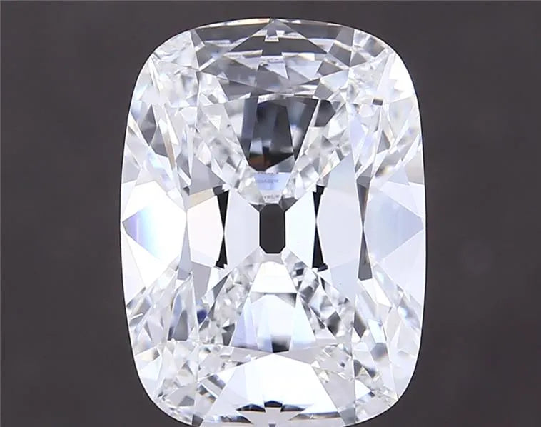 7.02ct Cushion brilliant Lab Grown Diamond (Colour E, Clarity VVS2, IGI Certified)