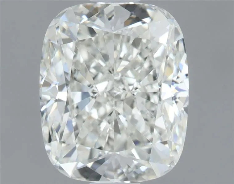 1.00ct Cushion brilliant Natural Diamond (Colour J, Clarity VVS2, GIA Certified)