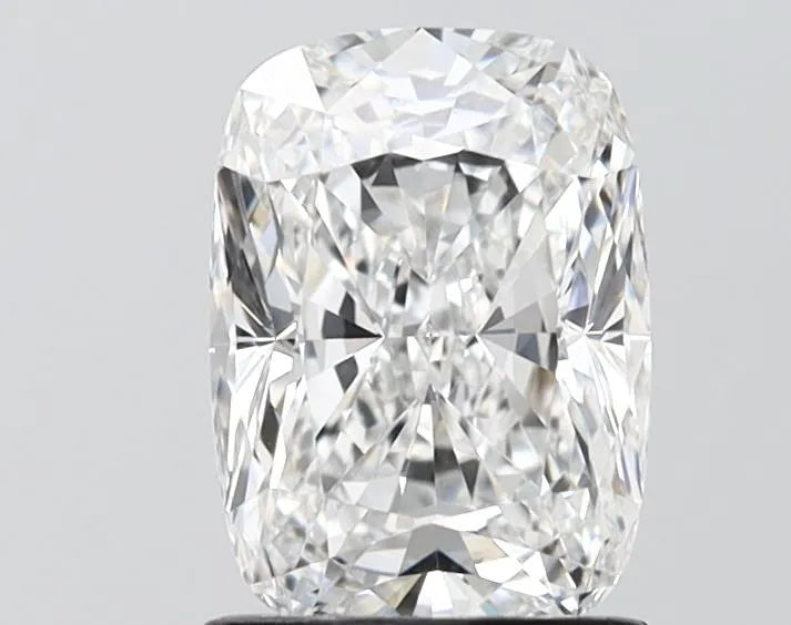 1.53ct Cushion brilliant Lab Grown Diamond (Colour E, Clarity VVS2, IGI Certified)