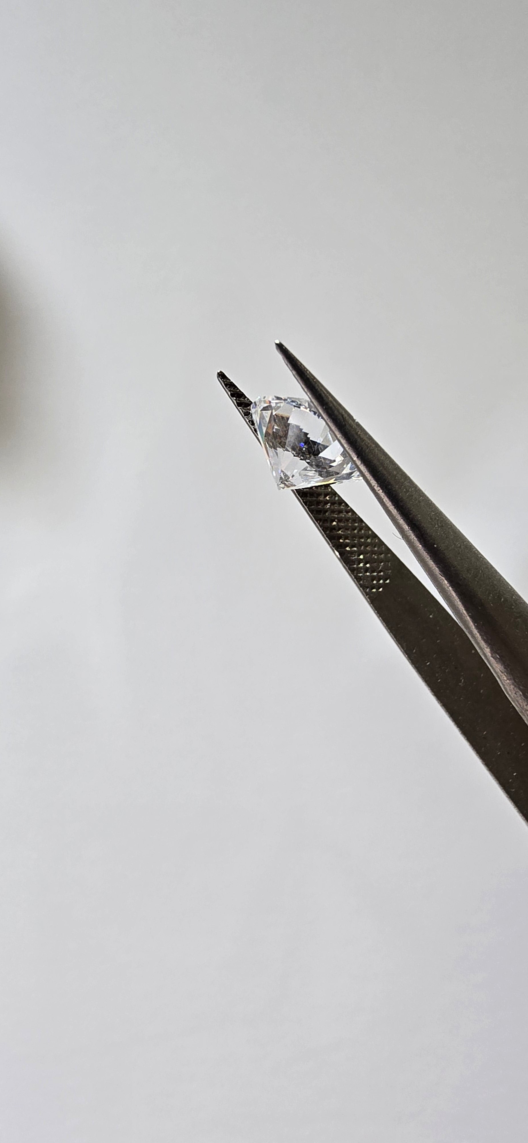 Round (VVS2-D) 1.50ct Lab Grown Diamond – IGI Certified