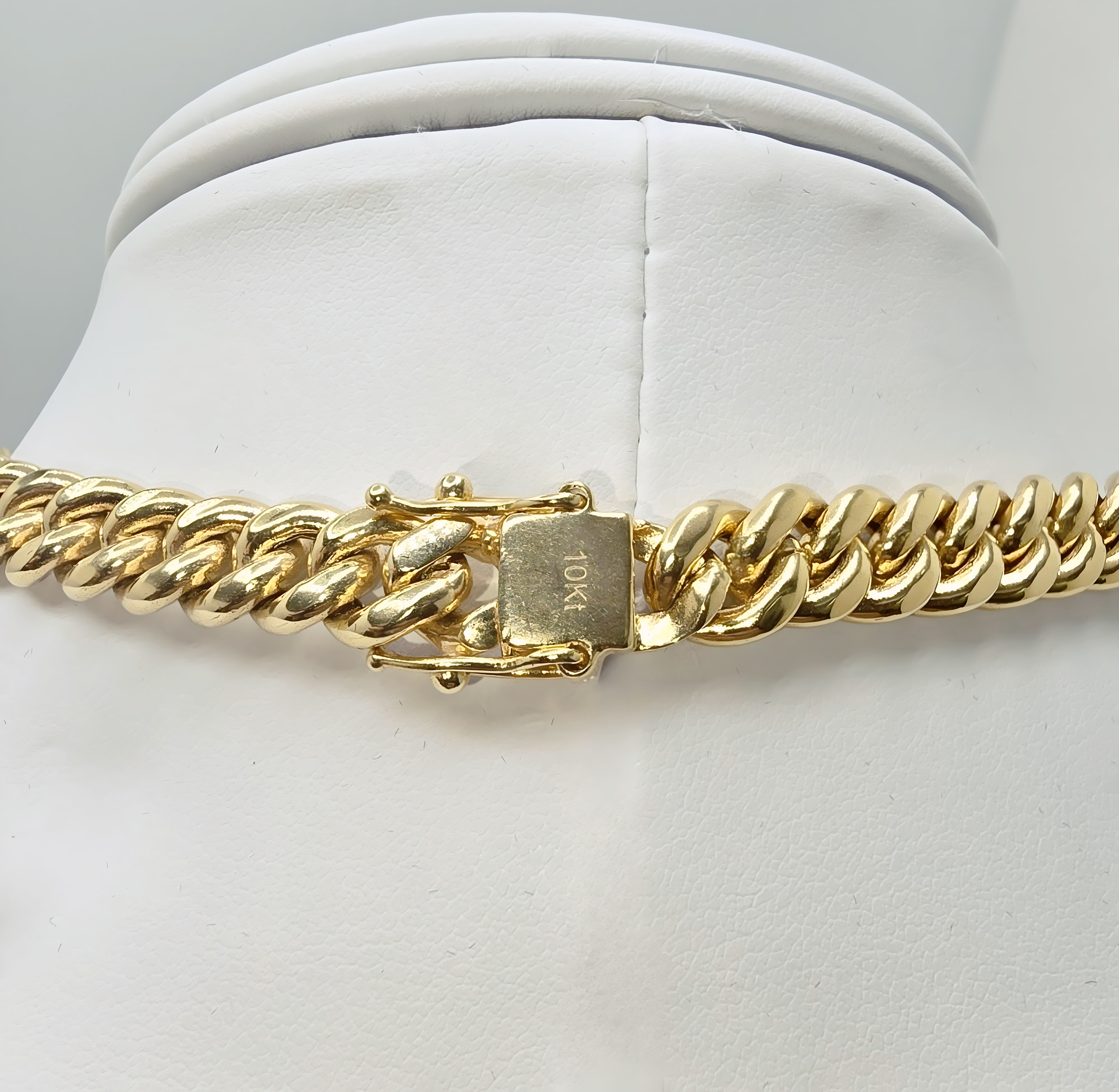 8.5mm Solid Gold Cuban Necklace