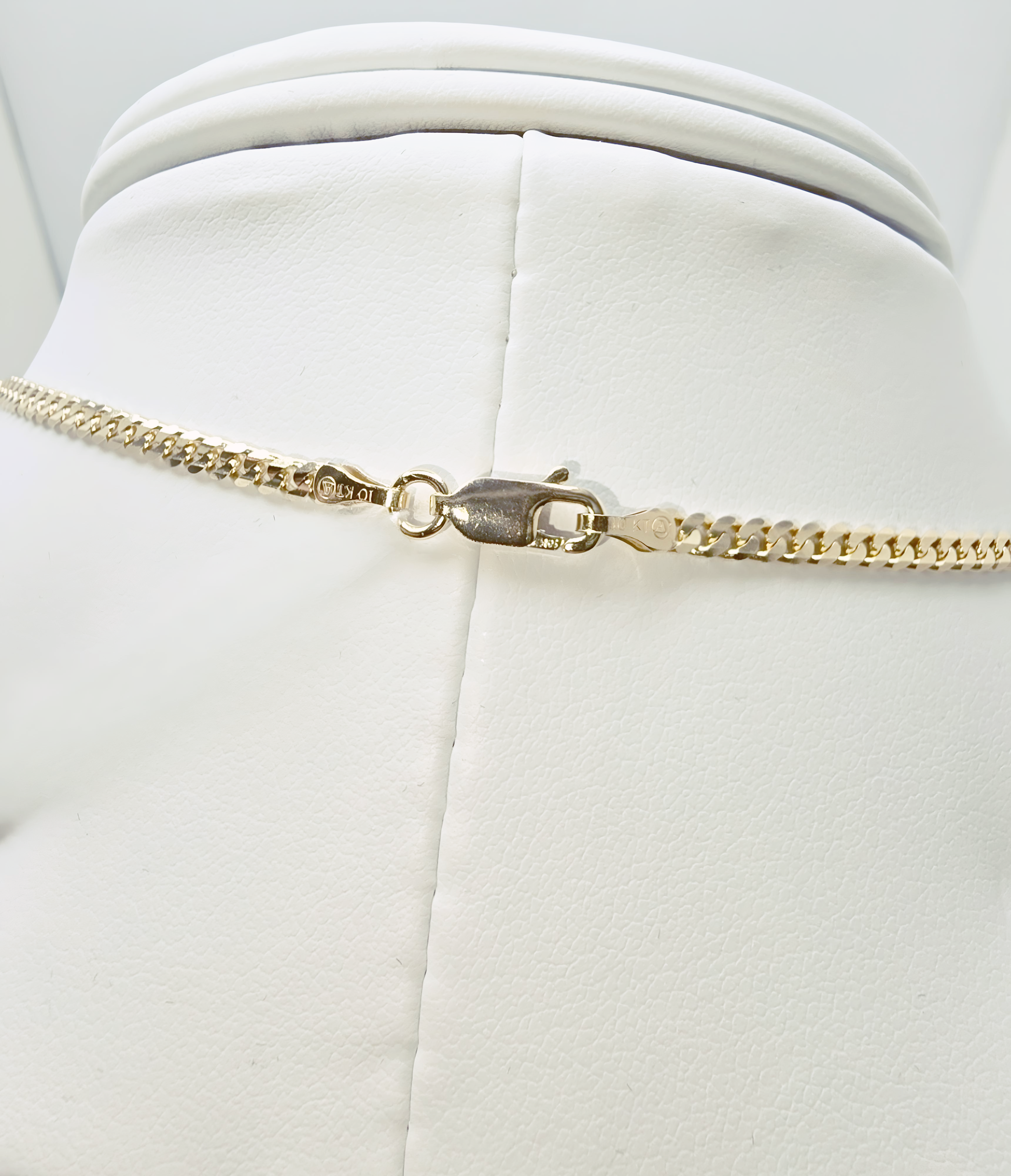Curb Cuban Link 3mm Gold Necklace