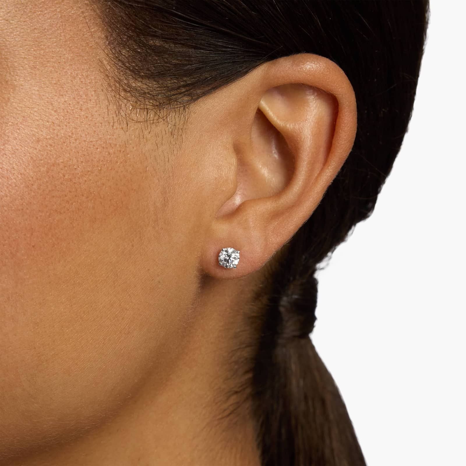 1 Carat Four Prong Round Brilliant Lab Grown Diamond Stud Earrings In 14k Gold (1 Ct. Tw. - D-F / VVS-VS)